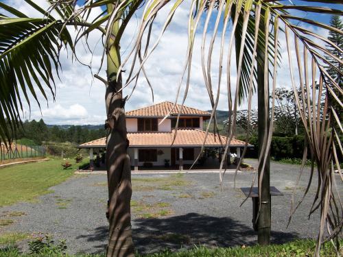 Finca cerca zona urbana ubicada en Guarne