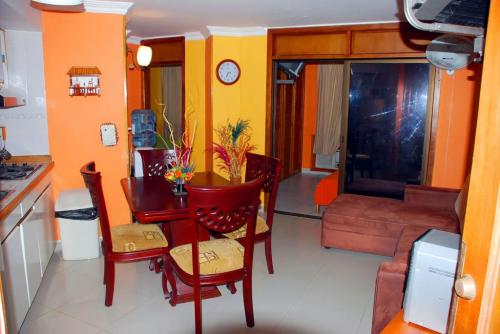 APARTAMENTOS AMOBLADOS (VACACIONALES)