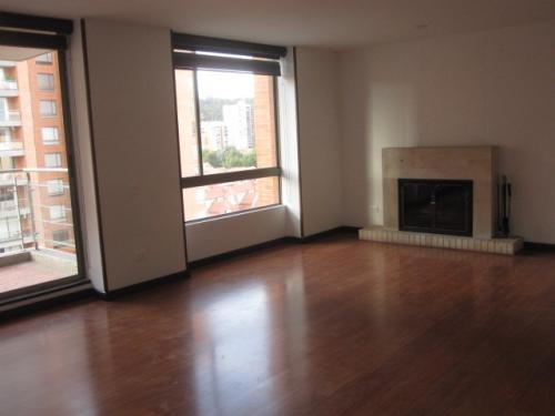 GILMAR, arriendo apartamento exterior, 116 m2.