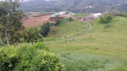 Vendo Finca son 40000 mtrs se vende a $ 45.000 el metro, cerca a la Ciudad. sector en Desarrollo