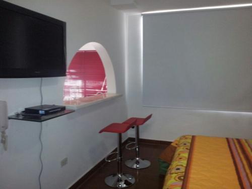 se alquilan apartaestudios en el norte de cali