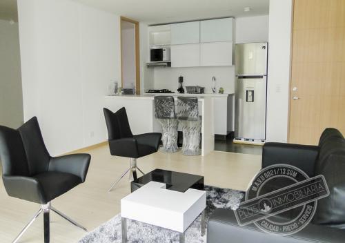 Apartamento Amoblado en Envigado, Loma del Chocho Cód A261