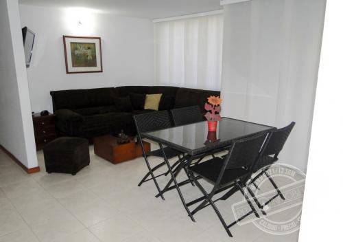 Apartamento Amoblado en El Poblado, Castropol Cód A357