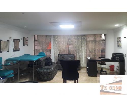 APARTAMENTO 140Mts2 3°PISO CERCA A UNICENTRO. ASI ES TU CASA
