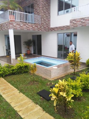 Casa en unidad cerrada en Sopetran