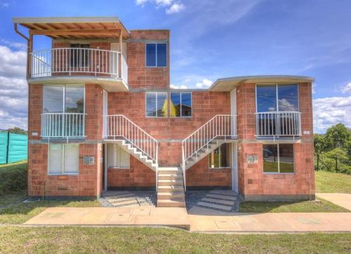 Vendo casa en unidad abierta Rionegro- Antioquia