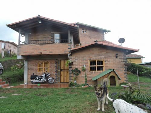 Venta de Casa campestre en el Alto de la Virgen
