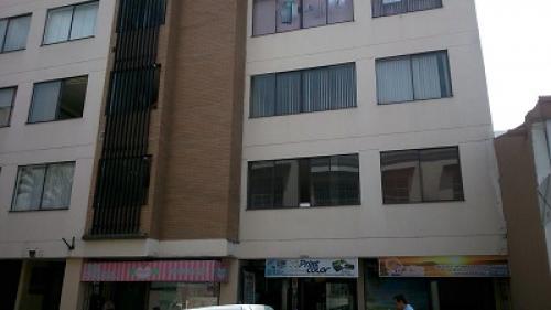 Vendo apartamento a tan solo 3 cuadras del parque principal Simon Bolivar