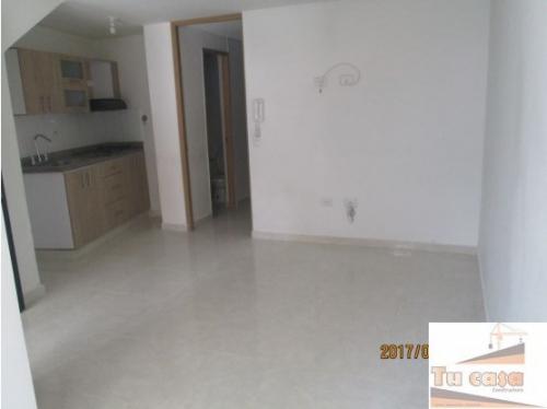 GRAN OPORTUNIDAD APARTAESTUDIO 1ER PISO UBICADO EN SABANETA. ASI ES TU CASA