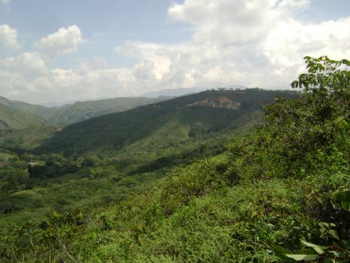 TENEMOS EL LOTE PARA SU CASA CAMPESTRE DE SUS SUEÑOS