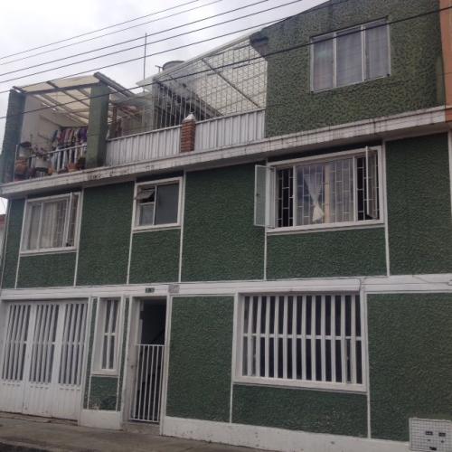 Bogotá, Santa Isabel, casa en venta