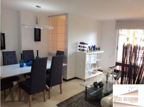 APARTAMENTO UBICADO EN EL POBLADO, CASTROPOL. ASI ES TU CASA