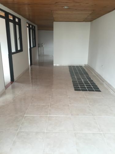 Vendo Casa para Renta de Tres Pisos Barrio Pueblo Nuevo
