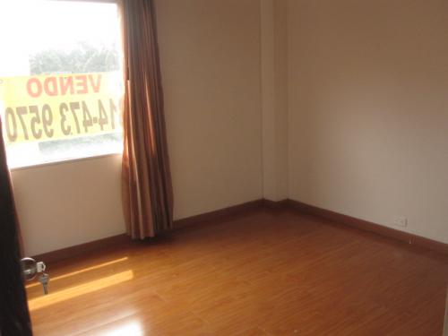 Mazurén, vendo apartamento esquinero iluminado