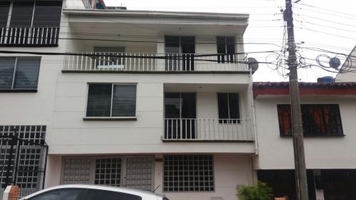 Vendo Casa de Tres Pisos Piedrapintada Alta