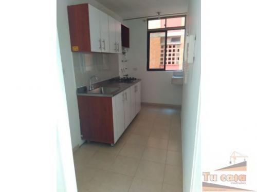 APARTAMENTO 2do PISO 54Mts2, PARQUEADERO. ASI ES TU CASA