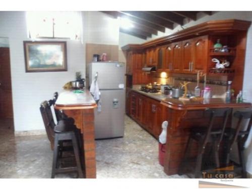 APARTAMENTO CALDAS, GRAN TERRAZA. ASI ES TU CASA