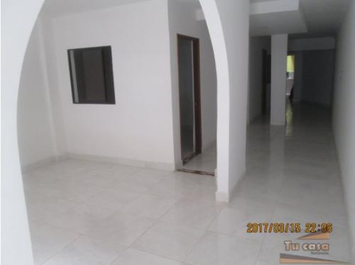 CASA 102Mts2 piso1 - SIMON BOLIVAR, ITAGUI. ASI ES TU CASA