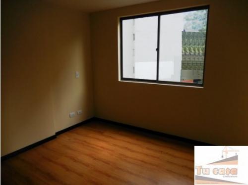 APARTAMENTO CERCA AL PARQUE MAS PARQUEADERO. ASI ES TU CASA