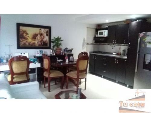 APARTAMENTO 2 piso CON 2 APARTAMENTOS EN EL 3piso. ASI ES TU CASA