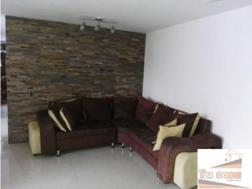 APARTAMENTO 64Mts2 UNIDAD CON PARQUEADERO. ASI ES TU CASA