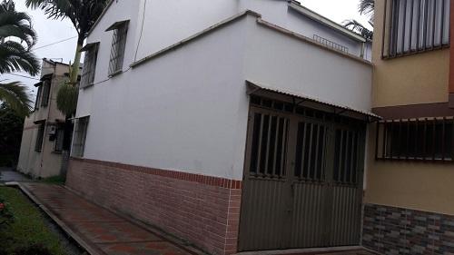 Casa duplex con garaje Barrio valher Dosquebradas