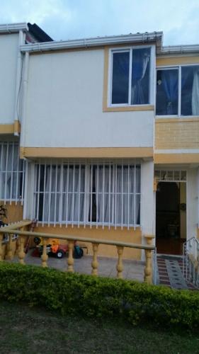 Casa duplex conjunto cerrado de Dosquebradas, Barrio los Molinos