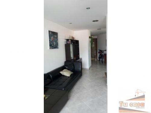 DUPLEX piso5 100M2. ASI ES TU CASA