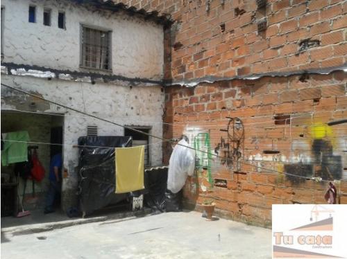 CASA 104M2 PARA CONSTRUIR EDIFICIO DE 6 NIVELES. ASI ES TU CASA