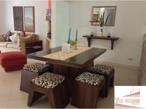 CASA EN LA DOCTORA EN CONJUNTO CERRADO. ASI ES TU CASA