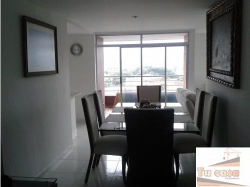 APARTAMENTO PISO7 MAS PARQUEADERO Y C/UTIL 87M2. ASI ES TU CASA