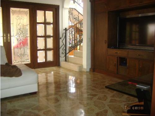 CASA CAMPESTRE, ALTOS DE ZUÑIGA ENVIGADO. ASI ES TU CASA