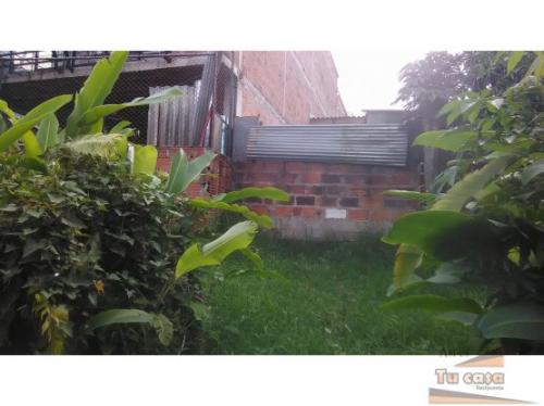 CASA  862M2, INVERSIÓN O CONSTRUCCIÓN, LA ESTRELLA. ASI ES TU CASA