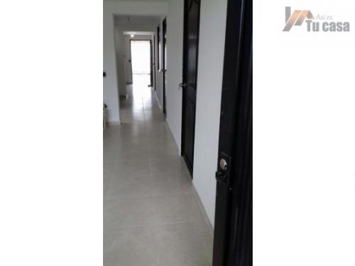 2 Piso 3hab, con Aire, y patio para construir. ASI ES TU CASA