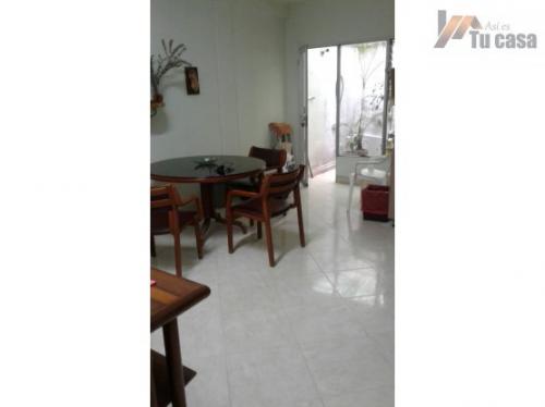 Apto 60 m2 , 2 habitaciones con patio. ASI ES TU CASA