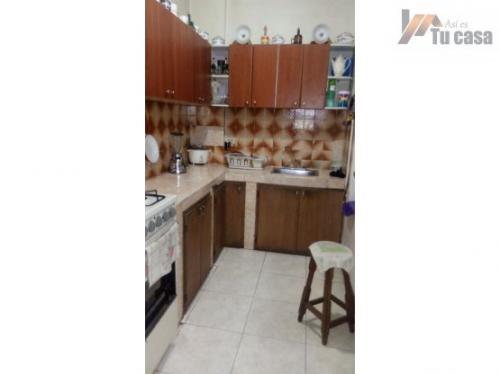 Casa de 300 m2 1°2°3° puede vender por separado.  ASI ES TU CASA