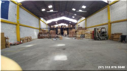 Arriendo Bodega en Dosquebradas 854.46 mts2	