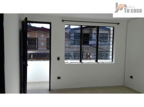 2 Piso 3hab, con Aire, y patio para construir. ASI ES TU CASA