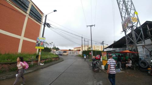 Bodega en renta 3000 metros2 Pereira