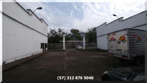 Bodega en renta 2200 metros2 en Pereira