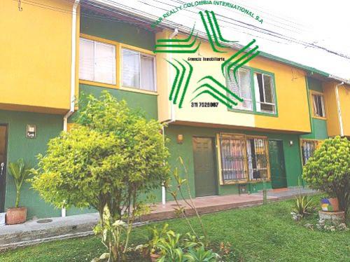 Vendo casa duplex conjunto cerrado Quintas de Aragon Dosquebradas