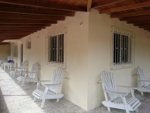 Alquilo Finca en Unidad Cerrada