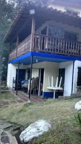 FINCA 1.300Mts2 BOLOMBOLO. ASI ES TU CASA