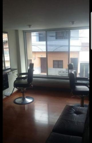 LOCAL COMERCIAL TIPO DUPLEX - CALDAS. ASI ES TU CASA