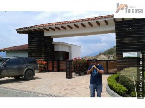 OPORTUNIDAD DE LOTE EN SANTA FE DE ANTIOQUIA. ASI ES TU CASA