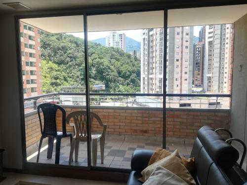 APTO DUPLEX DE 90MT2 EN SABANETA. ASI ES TU CASA