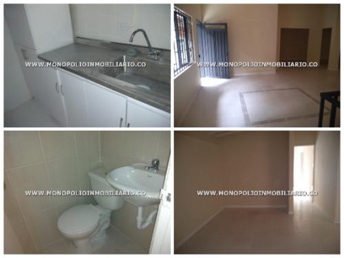 CASA COMERCIAL EN ARRIENDO - BELEN NOGAL COD: 12940