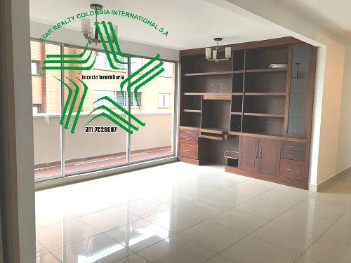 Vendo en el sector de el Poblado Medellin amplio Apartamento