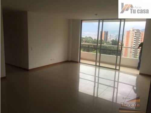 APARTAMENTO  LOMA DEL ESMERALDAL. ASI ES TU CASA