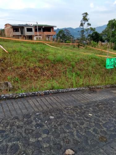 LOTE 180 Mts2  - CALDAS. ASI ES TU CASA